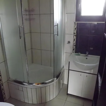 Sabrinka Деревянный коттедж *